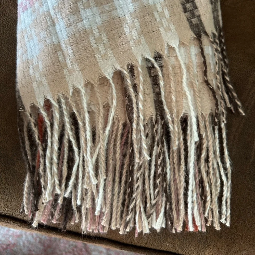 Nine West Textured Soft Touch Wrap Scarf pink & brown cream NWT